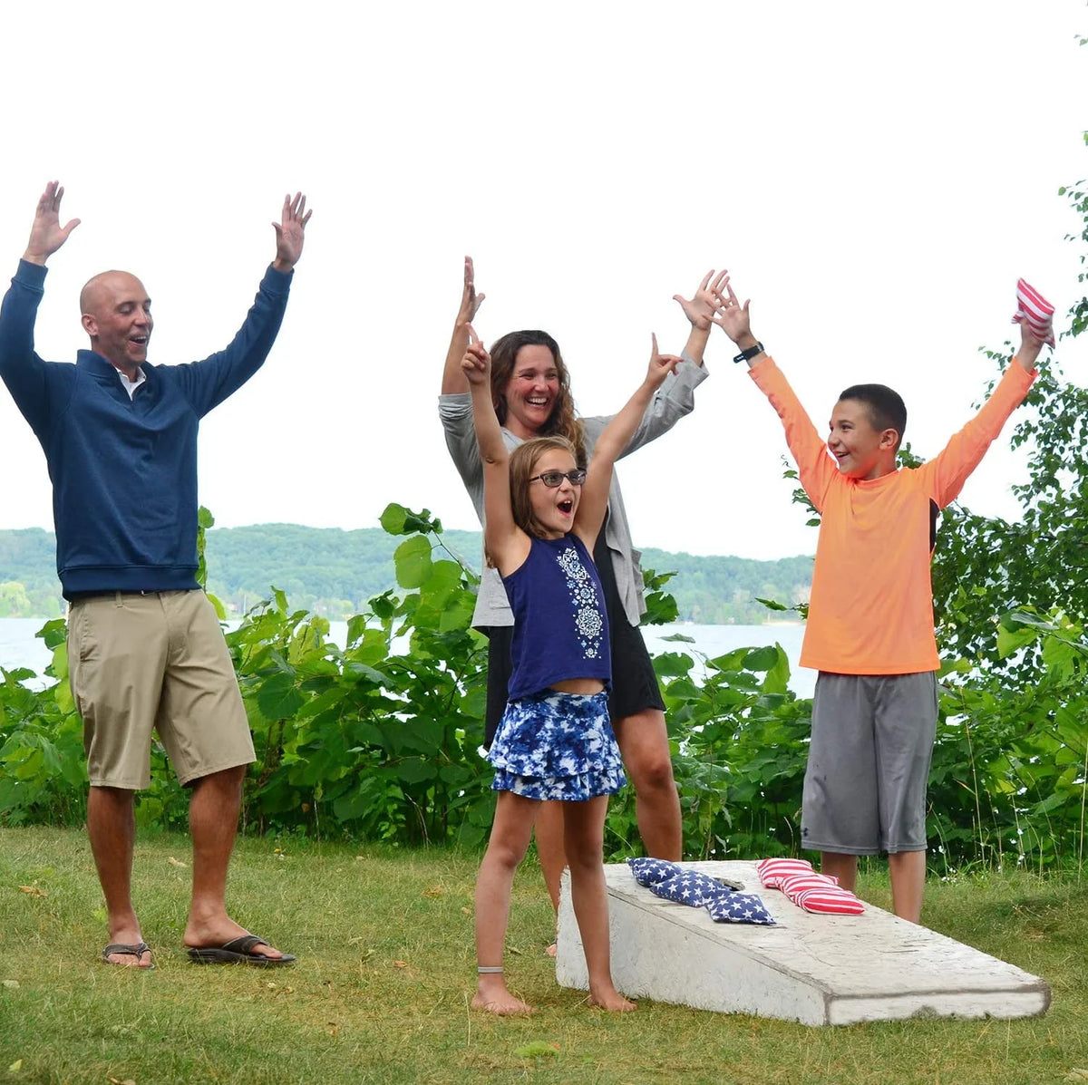 All Weather Waterproof Cornhole Bean Bags Set of 8 with Tote Bag T614321