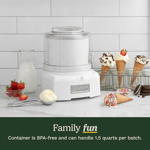 White 1.5 Quart Ice Cream Maker M1568