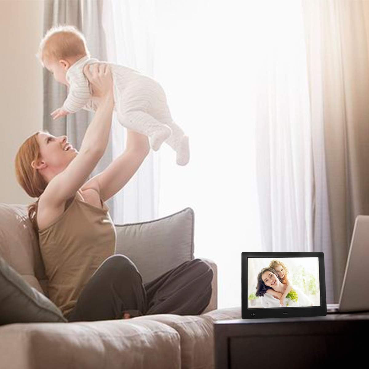 Digital Photo Frame 8 inch with Motion Sensor M9773