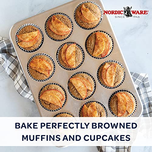12 Cavity Muffin Pan with High-Domed Lid F4440