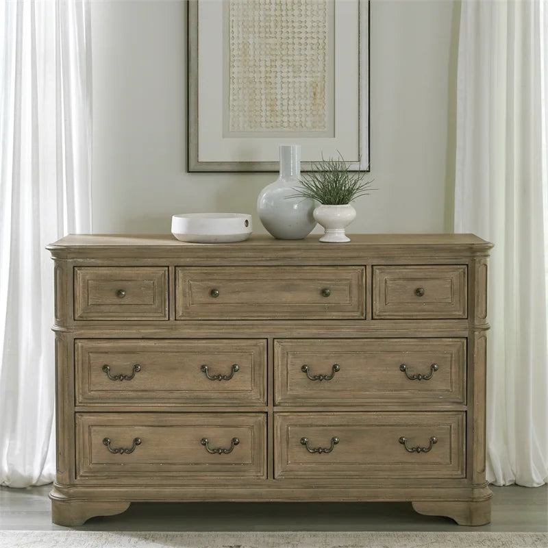 7 Drawer Dresser R939