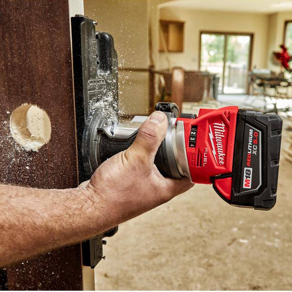 18-Volt Lithium-Ion Brushless Cordless Compact Router D73474