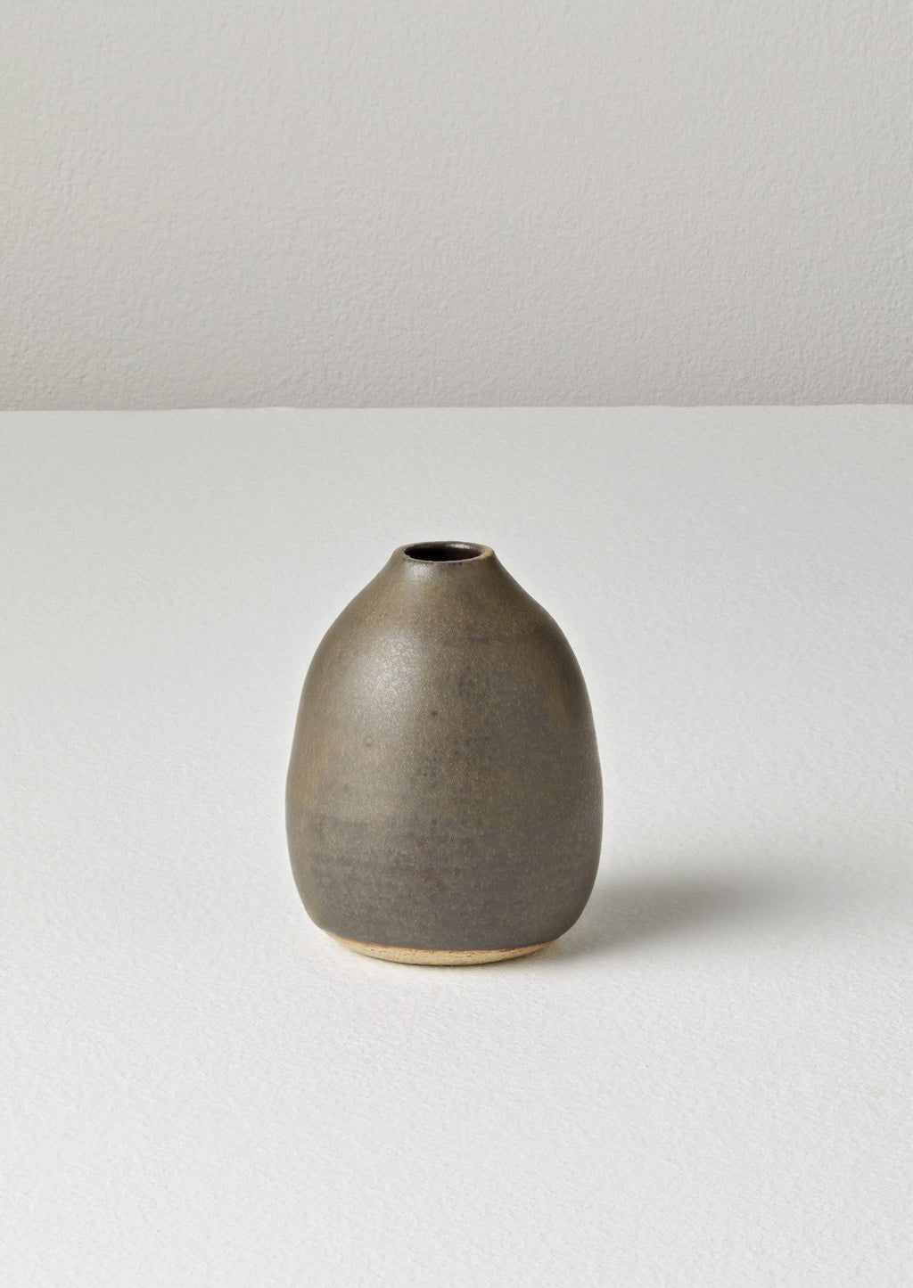 Miniature Seed Vase A806900