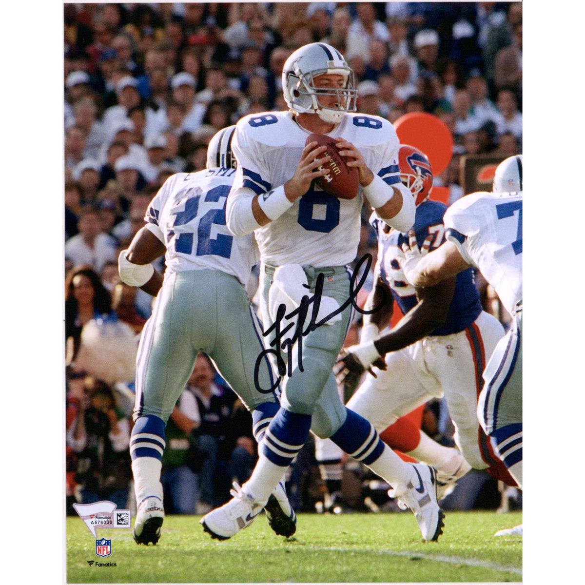 Autographed 8 x 10 Photograph I5553