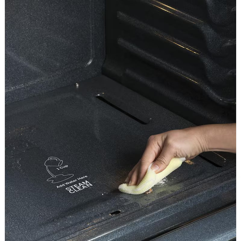 Freestanding Gas Range with Griddle K591638